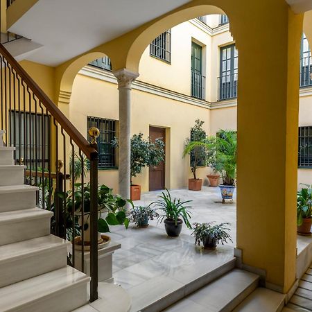 Magno Apartments Alvarez Quintero Sevilla Bagian luar foto